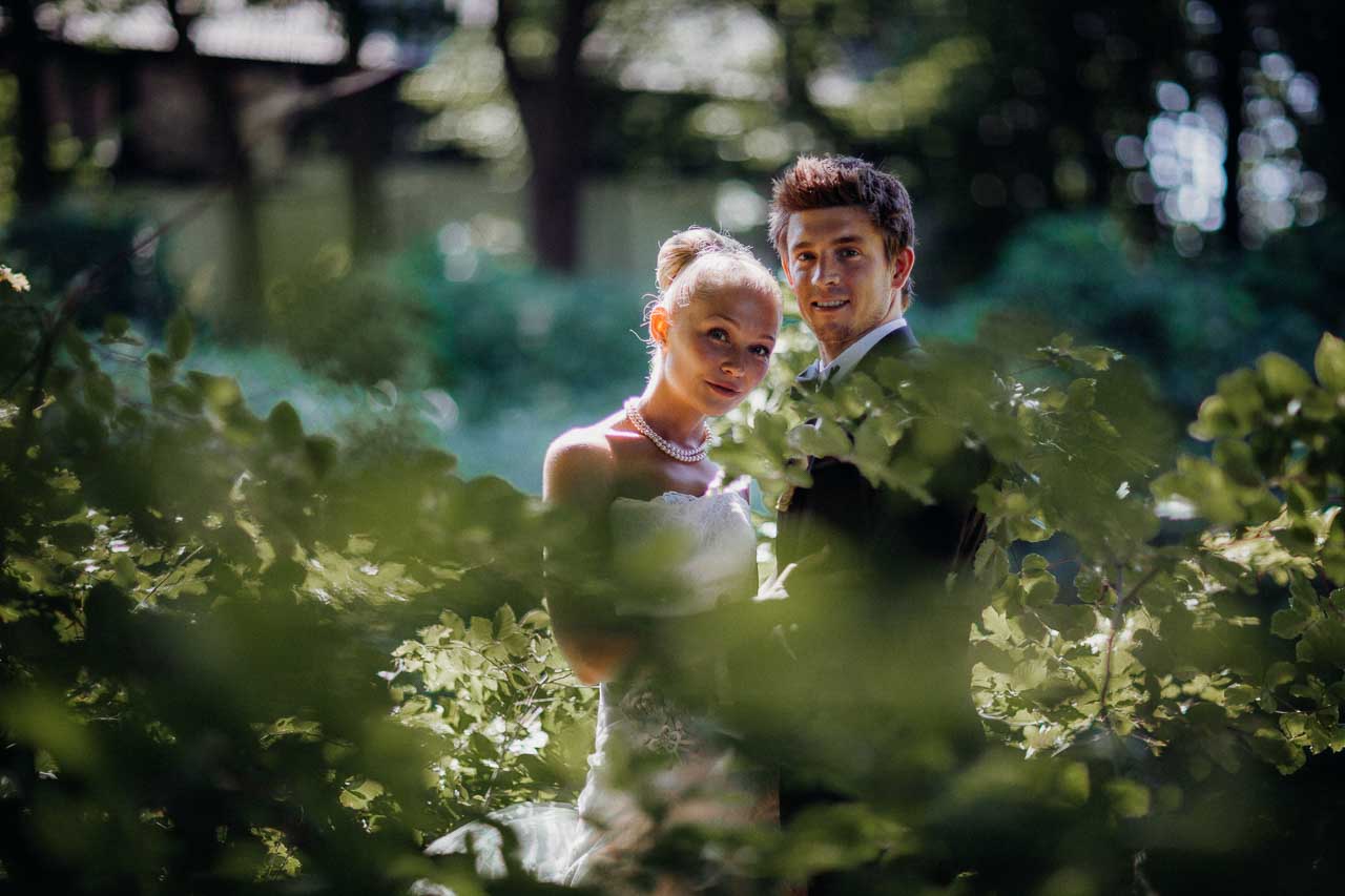 Why a Local Wedding Photographer in Aarhus Is the Best Choice